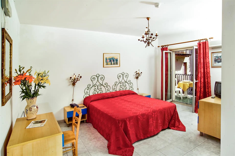 Hotel Da Peppe in Letojanni — foto 8