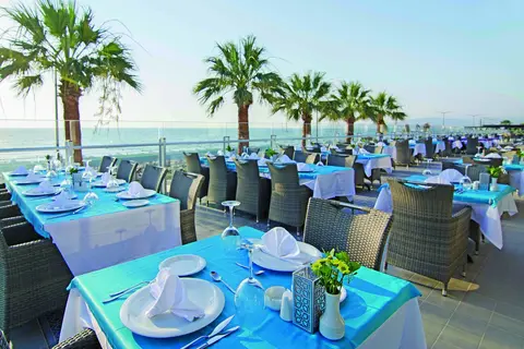 Palm Wings Beach Resort & Spa Kusadasi in Kusadasi — foto 17