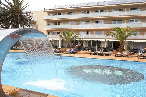 Hotel Panorama in Torroella de Montgrí — foto 13