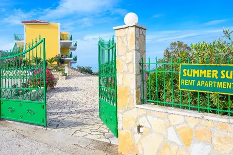 Summer Sun in Δημοτική Ενότητα Ελειού-Πρόνων
