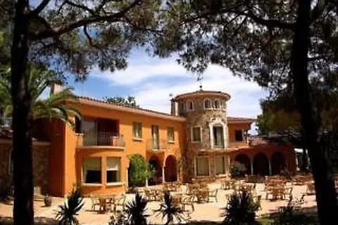 Aparthotel Ciutat de Palol in Castell d'Aro, Platja d'Aro i s'Agaró — foto 11
