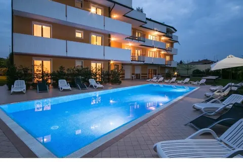 Garda Palace Family Residence foto 18