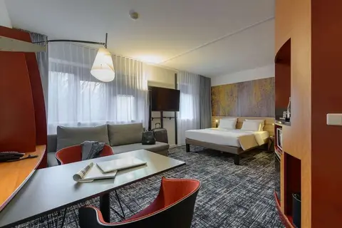 Novotel Suites Munchen Parkstadt Schwabing in München — foto 14