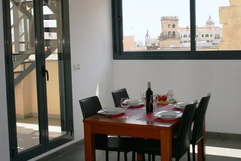 Apartamentos El Carmen in Alicante — foto 13
