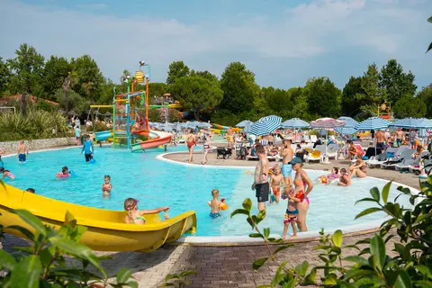 Bella Italia in Peschiera del Garda — foto 12