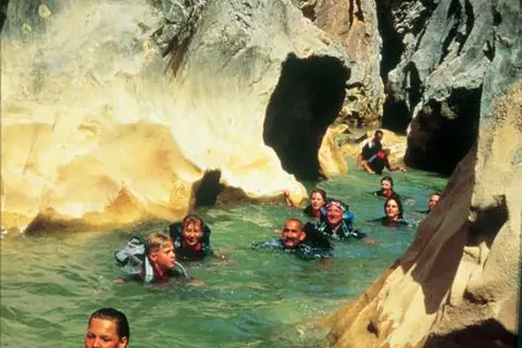 Airotel Pyrénées in Esquièze-Sère — foto 23