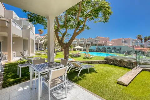 Apartamentos LIVVO Koala Garden in Las Palmas de Gran Canaria — foto 30