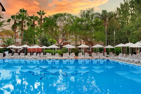 Quattro Family Club Dem Hotel in Alaşehir — foto 15