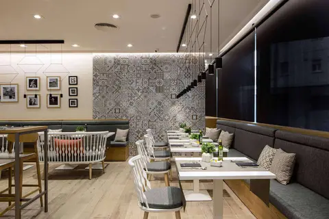 Hotel Catalonia Giralda in Sevilla — foto 21
