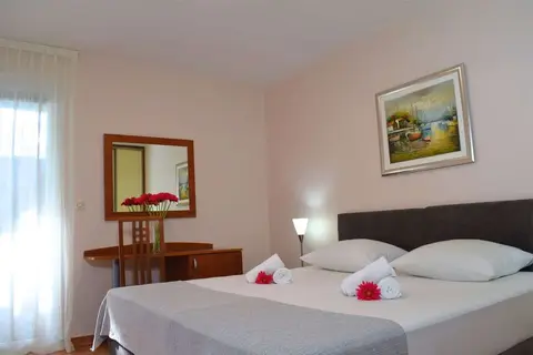 Matilde Beach Resort in Cres — foto 5