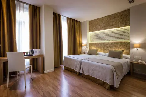 Hotel Comfort Dauro 2 in Granada — foto 2