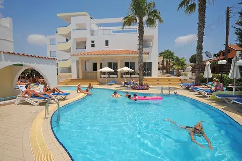 Petrosana Hotel Apts in Ayia Napa — foto 16