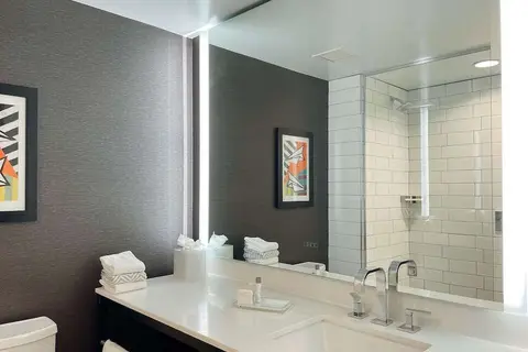 Cambria Hotel LAX in El Segundo — foto 26