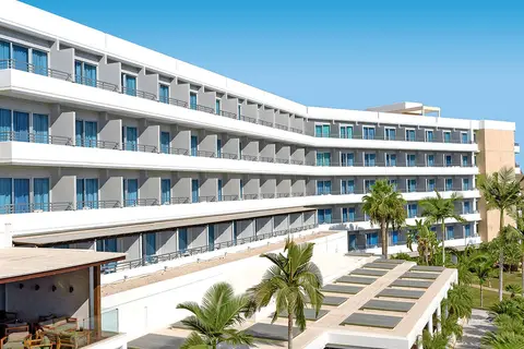 Mediterranean Beach Hotel in Limassol — foto 15