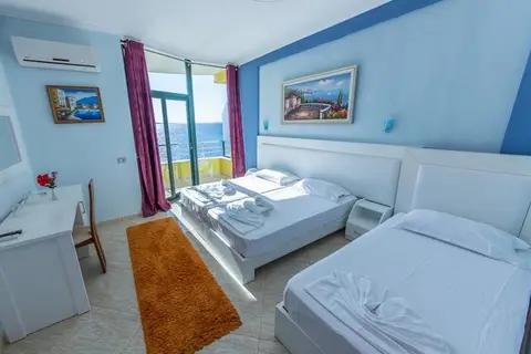 Hotel Bahamas in Saranda — foto 5
