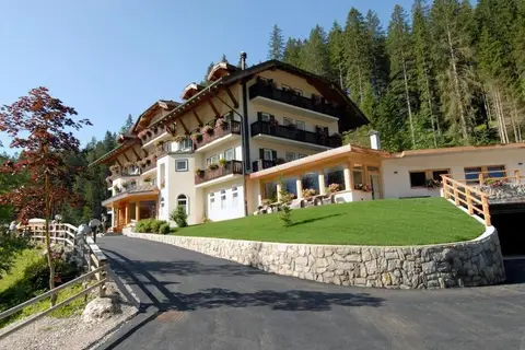 Hotel Plank in Primiero San Martino di Castrozza, foto 21