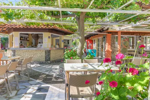 Mare Monte Beach Hotel in Georgioupolis — foto 5
