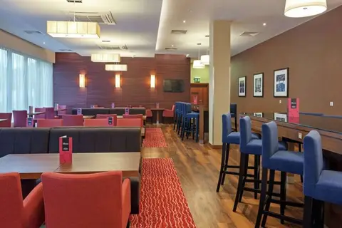 Hampton by Hilton Warsaw Airport in Warschau — foto 5