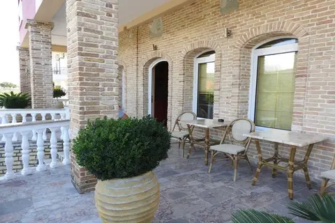 Andreas in Αμμουδιά — foto 3