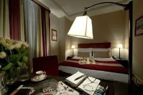 Hotel dei Borgognoni in Rome — foto 29