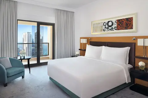 Mövenpick Hotel Jumeirah Beach in دبي — foto 27