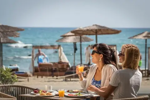 Mare Blue & Suites Hotel in Georgioupolis — foto 18