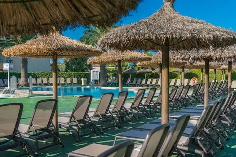 Alcudia Beach Aparthotel in Alcúdia — foto 2