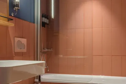 Whitworth Locke foto 9