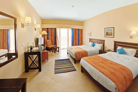 Viva Blue Resort & Diving in Coraya Divers Naga Bay — foto 29