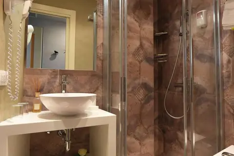 Relais Villa Porta in Luino — foto 19