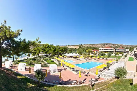 Royal Paradise Beach Resort & Spa in Ποτός — foto 18