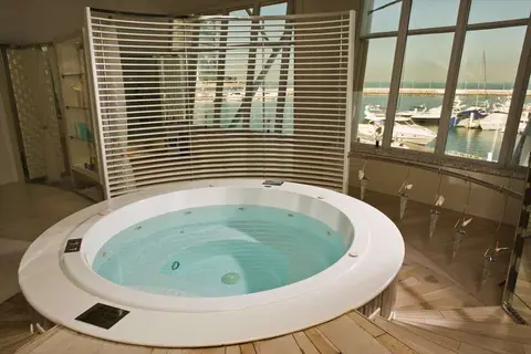 Jumeirah Beach Hotel in Dubai — foto 9