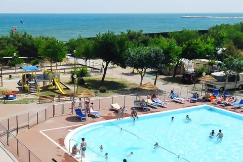 Village Internazionale foto 7