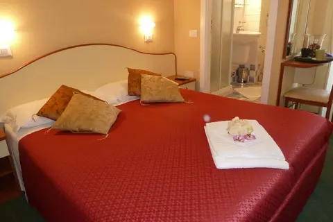 Hotel Crosal in Rome — foto 16
