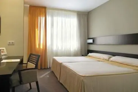 Blu Hotel Pamplona in Valle de Elorz / Elortzibar — foto 22