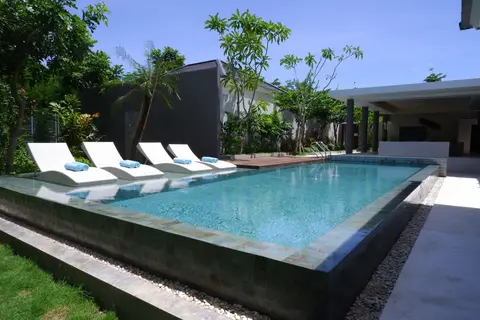 Cross Bali Breakers Resort in Kuta Selatan — foto 16