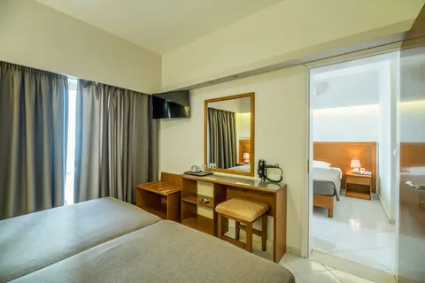 Fly & Go Hiona Holiday Resort foto 12