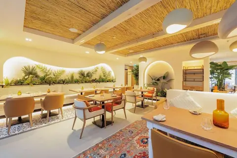 Holiday Inn Dubai Village Circle in Avalon hotel — foto 6