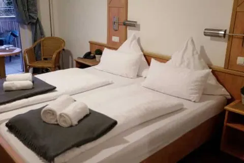 Hotel zur Burg Sternberg foto 9