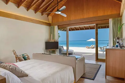 Emerald Faarufushi Resort & Spa in Rah Gili Maldives — foto 5