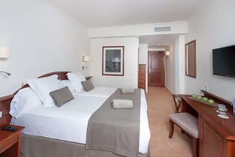 Aparthotel ILUNION Sancti Petri in Chiclana de la Frontera — foto 29