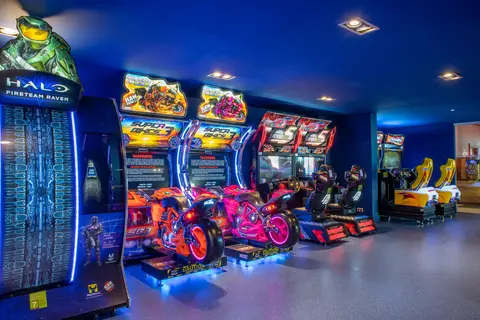 Grand Magic Hotel in Magny-le-Hongre — foto 14
