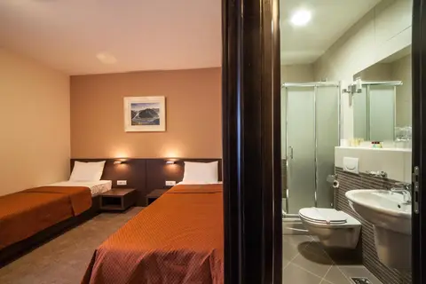 Hotel Terminus in Podgorica, foto 30