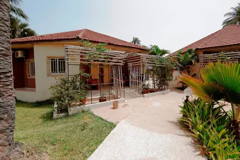 Bamboo Garden Hotel in Kanifing — foto 26