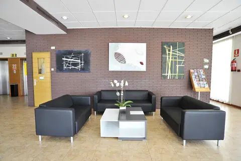 Travelodge Barcelona del Vallès in Barbera Del Valles — foto 14