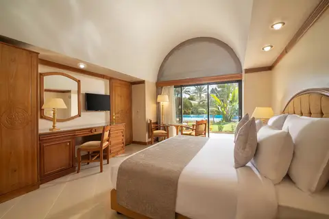 JAZ Pyramids Resort in كفرة نصار — foto 6