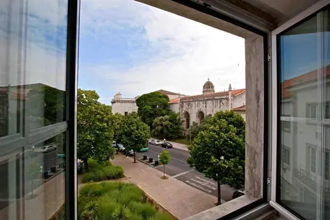 Jeronimos 8 in Almada — foto 19
