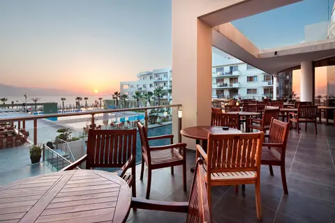 Capital Coast Resort & Spa in Paphos — foto 18
