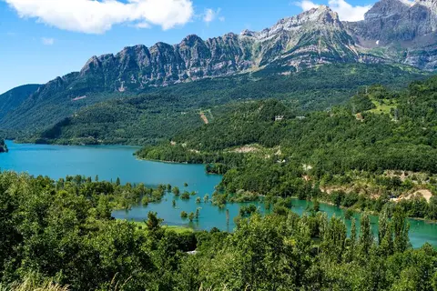 Hotel Ciudad de Sabiñánigo in Pyreneeën — foto 7