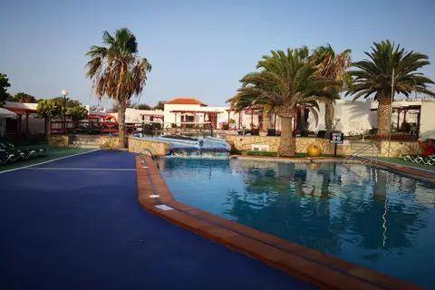 Castillo Beach in Antigua — foto 16